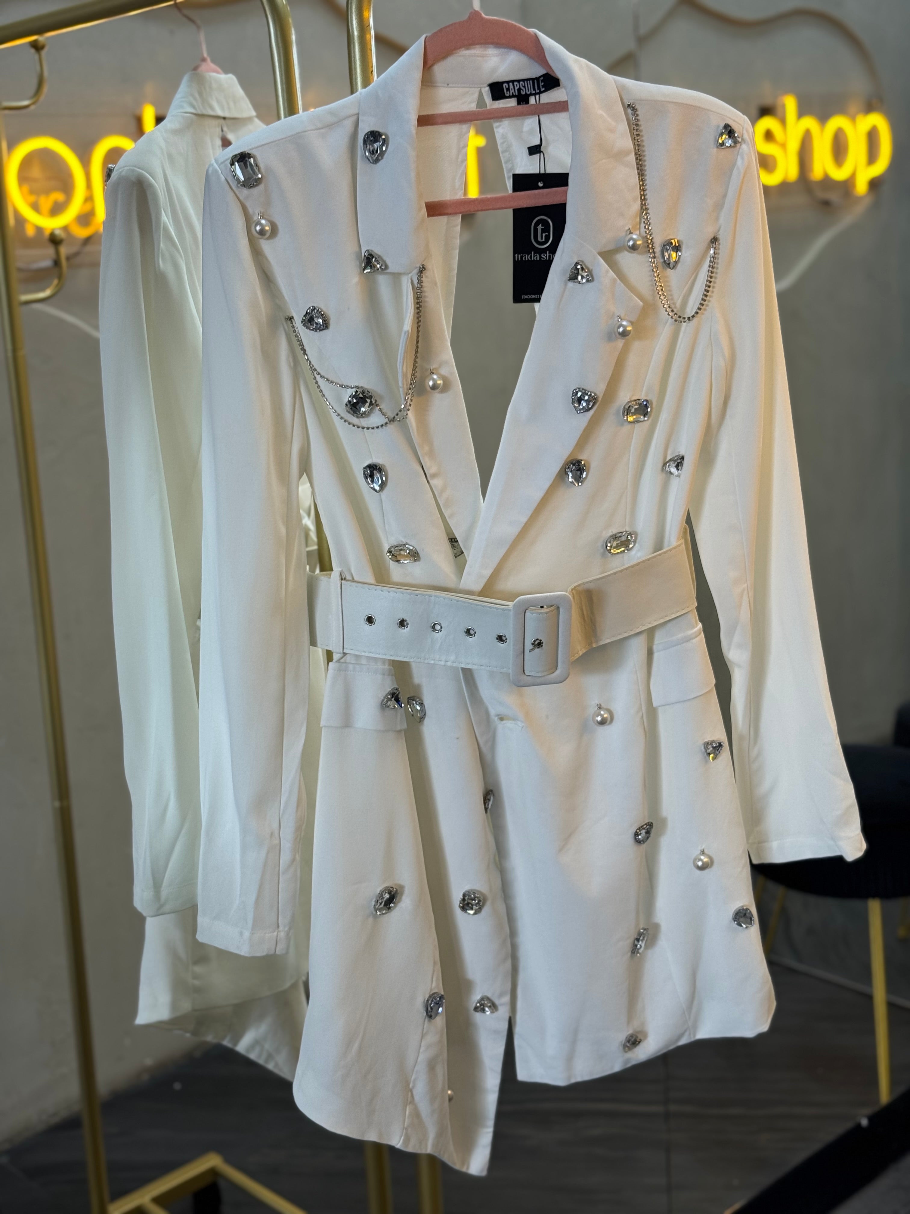 Blazer blanco brillos